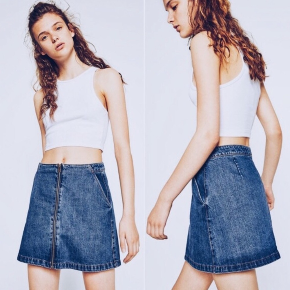 Zara‎ Front Zipper Denim Jean Mini Skirt Blue